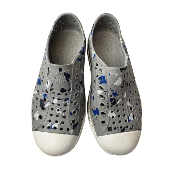 Native Jefferson Sneakers Kids Size C13 Grey Blue Paint Splatter Slip On Shoes - Picture 1 of 6